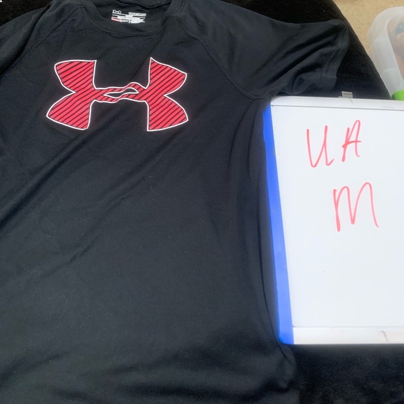 Under Armour Other - Under armor boys medium